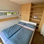 Haveltaenzer - Exklusives Hausboot Am Templiner Mit Sauna & Sonnendeck Potsdam