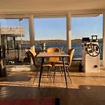 Haveltaenzer - Exklusives Hausboot Am Templiner Mit Sauna & Sonnendeck Bateau-hôtel Potsdam